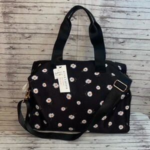 Alice + Olivia Weekend Daisy Printed Duffel Bag​​​​​​​​